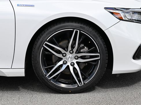 Used 2022 Honda Accord Touring image 11