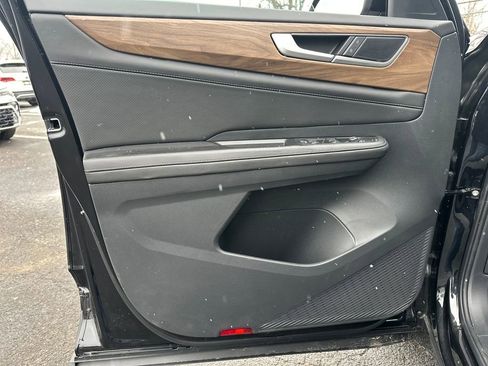 New 2026 Volkswagen Atlas SE image 5