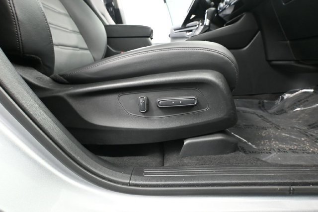 Used 2025 Honda CR-V EX-L image 39