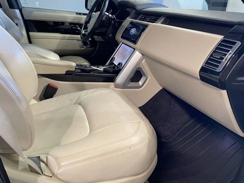 Used 2018 Land Rover Range Rover Long Wheelbase Supercharged image 6