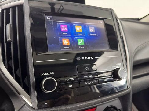 Used 2017 Subaru Impreza 2.0i Premium image 20