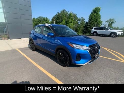 Certified 2023 Nissan Kicks SV FWD image 10