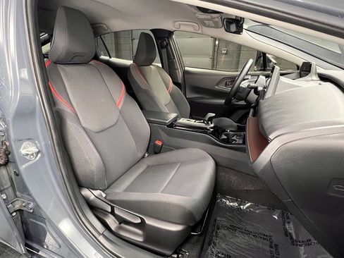 Used 2023 Toyota Prius Prime SE image 7