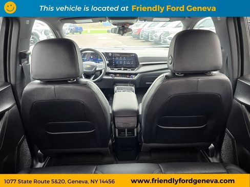 Used 2026 Chevrolet Equinox LT w/ Convenience Package II AWD/4WD image 11