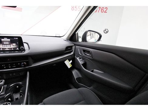 Certified 2024 Nissan Rogue S image 8