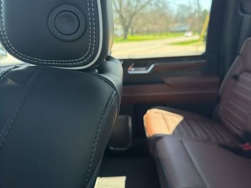 New 2026 GMC Sierra 2500 Denali Ultimate w/ Max Trailering Package image 9
