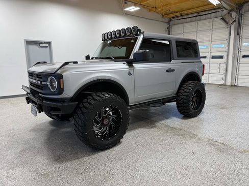 Used 2023 Ford Bronco Black Diamond AWD/4WD image 8