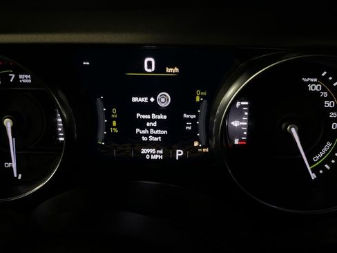 Used 2023 Jeep Wrangler Unlimited w/ Cold Weather Group image 17