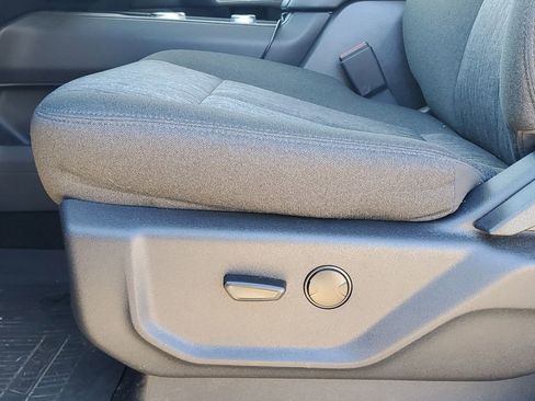 Used 2022 Ford Expedition Max XLT image 11