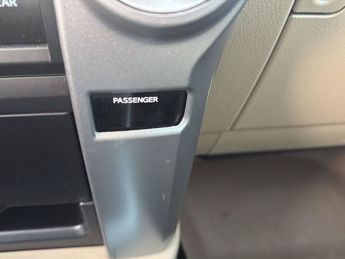 Used 2013 Toyota 4Runner SR5 RWD image 11
