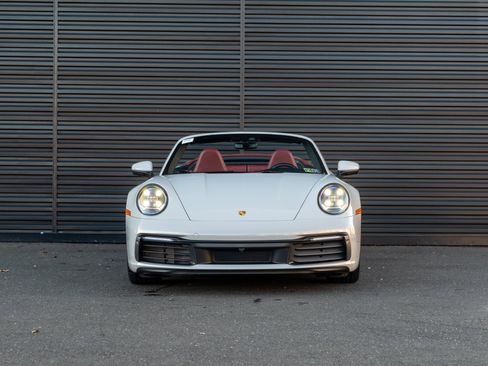Certified 2021 Porsche 911 Carrera image 11