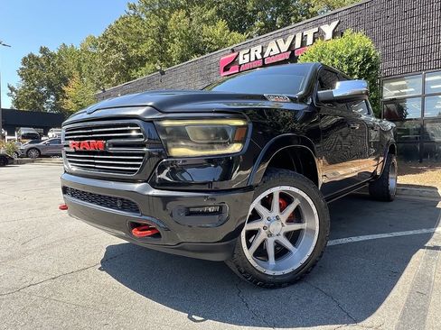 Used 2019 RAM 1500 Laramie image 3