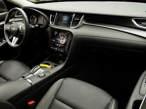 Used 2023 INFINITI QX50 Luxe image 11