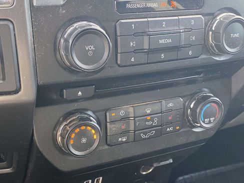 Used 2016 Ford F150 XLT w/ Equipment Group 302A Luxury image 19