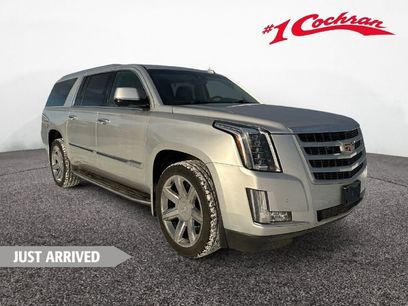 Used 2016 Cadillac Escalade ESV Luxury