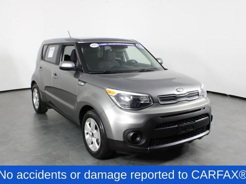 Used 2018 Kia Soul Base image 4