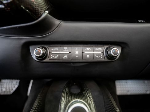 Certified 2021 Ferrari 812 GTS image 22