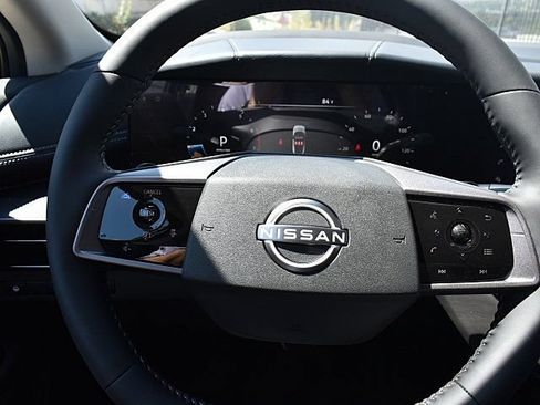 New 2025 Nissan Murano SV w/ Cargo Package AWD/4WD image 12