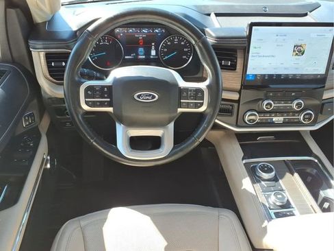 Used 2024 Ford Expedition Limited AWD/4WD image 21