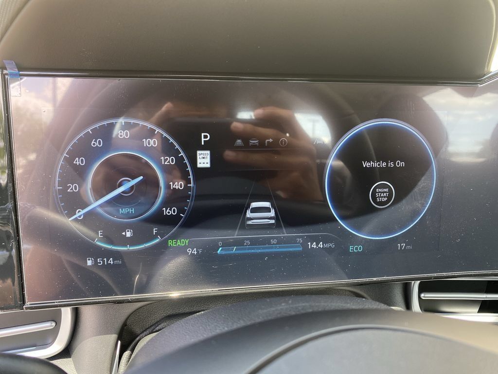 New 2026 Hyundai Elantra Limited FWD image 35