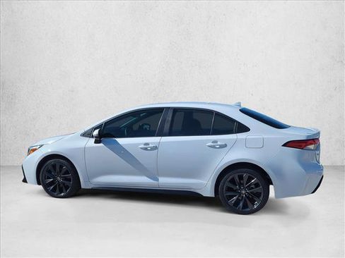 Used 2024 Toyota Corolla SE image 8