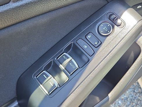 Certified 2025 Honda Civic Sport image 23