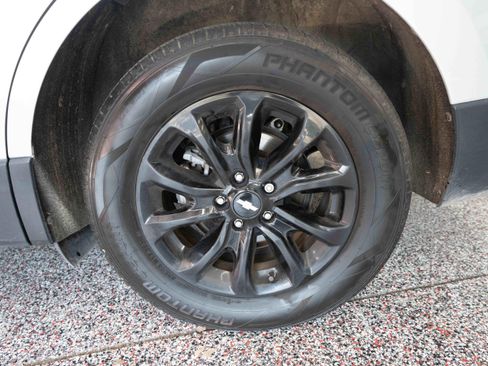 Used 2021 Chevrolet Equinox LT FWD image 29