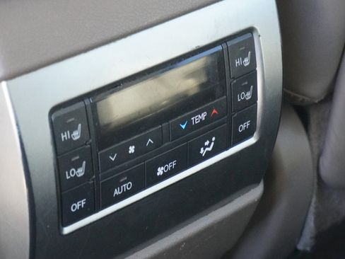 Used 2022 Lexus GX 460 Premium w/ Premium Package AWD/4WD image 14
