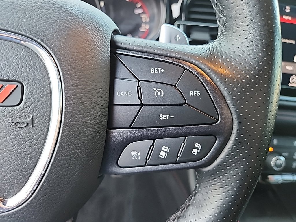 Used 2021 Dodge Durango R/T w/ Tow 'N Go Group AWD/4WD image 12