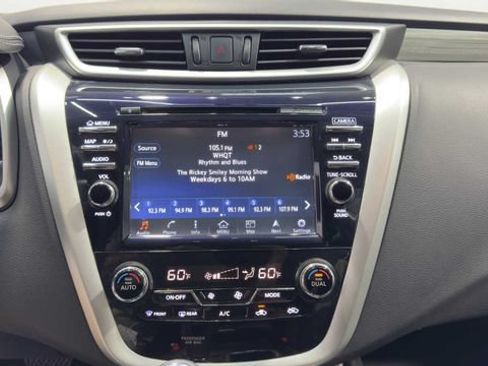 Used 2018 Nissan Murano SV w/ Premium Package FWD image 32