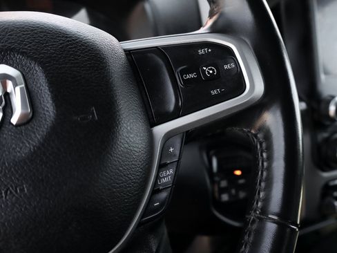 Used 2024 RAM 2500 Big Horn w/ Off Road Package image 23