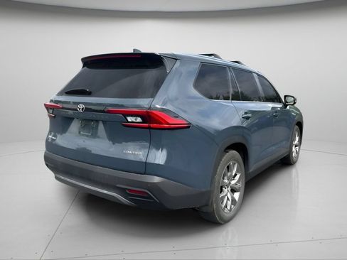 Certified 2024 Toyota Grand Highlander AWD Hybrid image 6