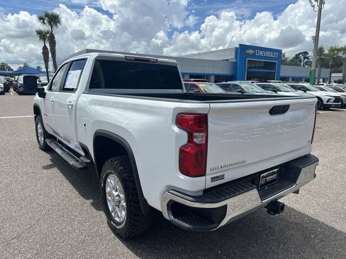 Used 2025 Chevrolet Silverado 2500 LT AWD/4WD image 14