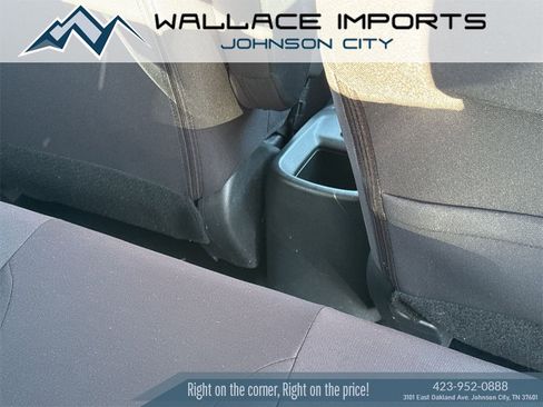 Used 2023 Nissan Kicks S image 38