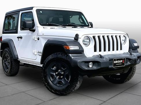 Used 2020 Jeep Wrangler Sport image 5