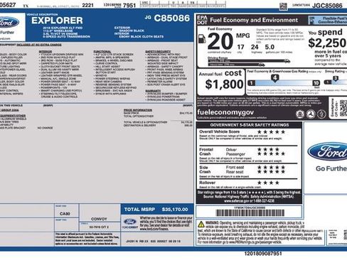 Used 2018 Ford Explorer XLT image 2