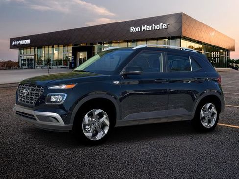 New 2026 Hyundai Venue SEL image 2