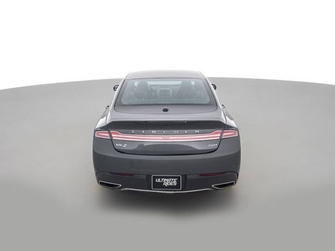 Used 2017 Lincoln MKZ Premiere image 6