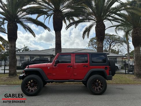 Used 2017 Jeep Wrangler Unlimited Sport w/ Quick Order Package 24S image 7