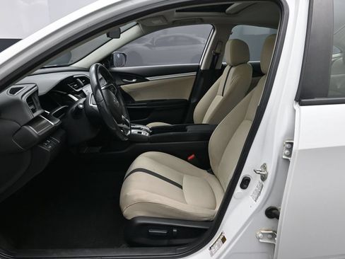 Used 2019 Honda Civic EX image 22