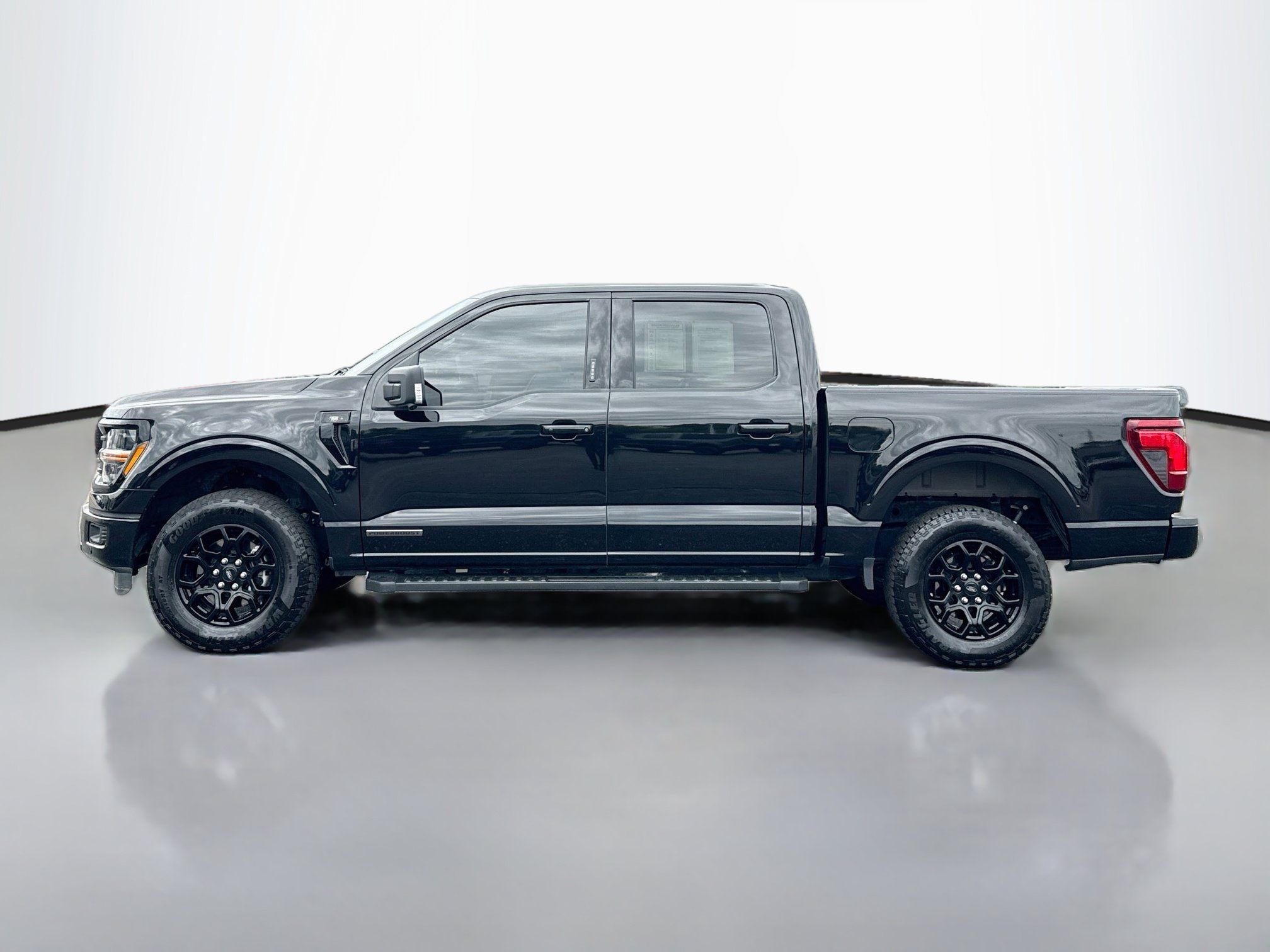 Certified 2024 Ford F150 XLT w/ Equipment Group 302A MID AWD/4WD image 4