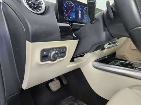 Used 2022 Mercedes-Benz GLA 250 image 19