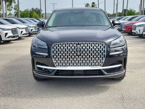 Certified 2025 Lincoln Corsair FWD image 2