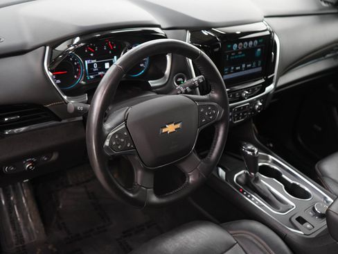 Used 2018 Chevrolet Traverse Premier AWD/4WD image 22