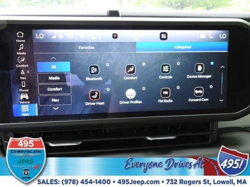 Used 2024 Jeep Wrangler Sahara w/ Technology Group image 23