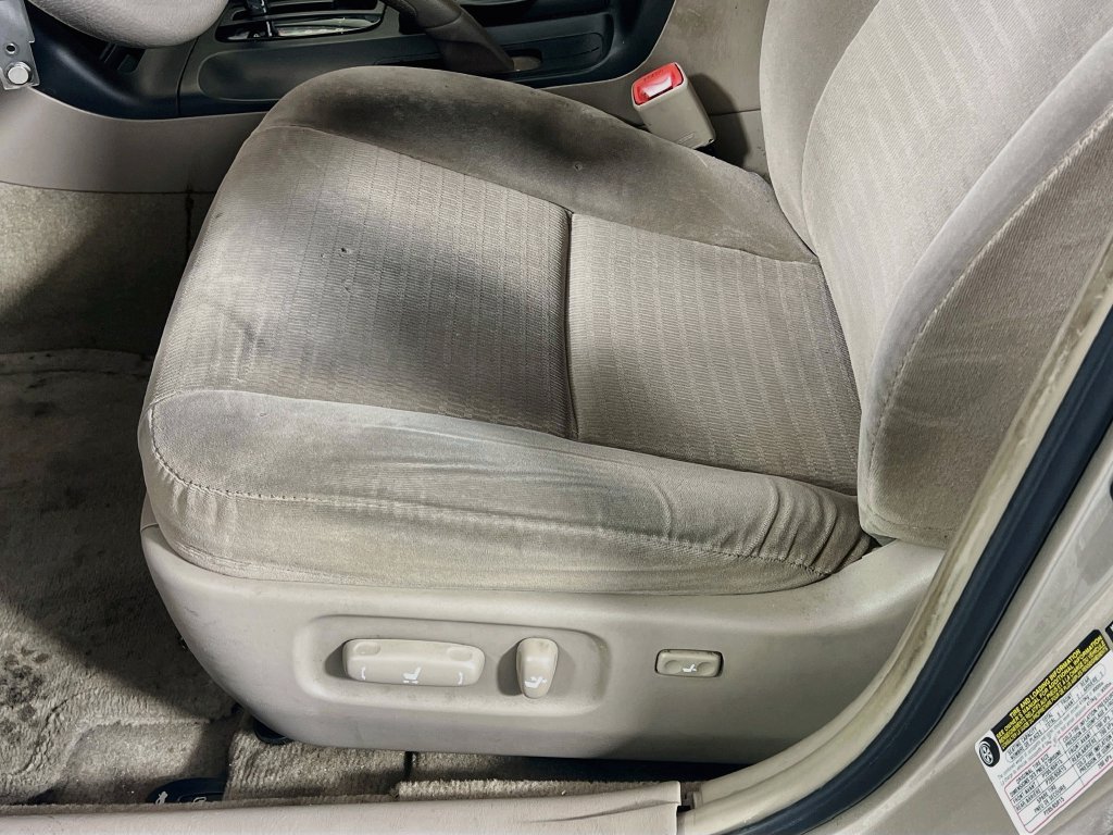 Used 2006 Toyota Camry LE FWD image 11