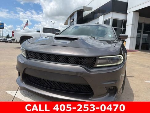 Used 2016 Dodge Charger R/T Scat Pack w/ Beats Audio Group RWD image 8