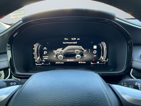 Used 2023 INFINITI QX60 Luxe w/ Cargo Package AWD/4WD image 12