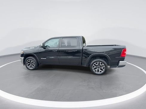 Used 2025 RAM 1500 Laramie AWD/4WD image 5