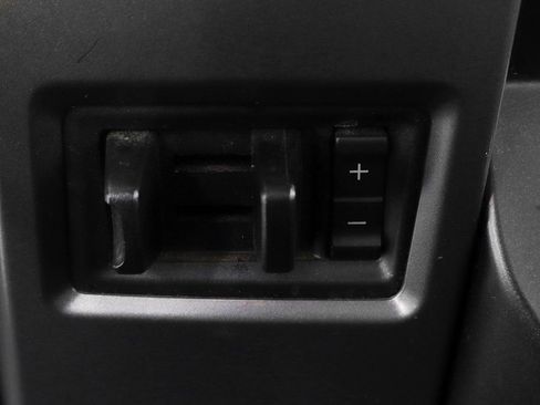 Used 2017 Ford F550 2WD Regular Cab Super Duty image 39